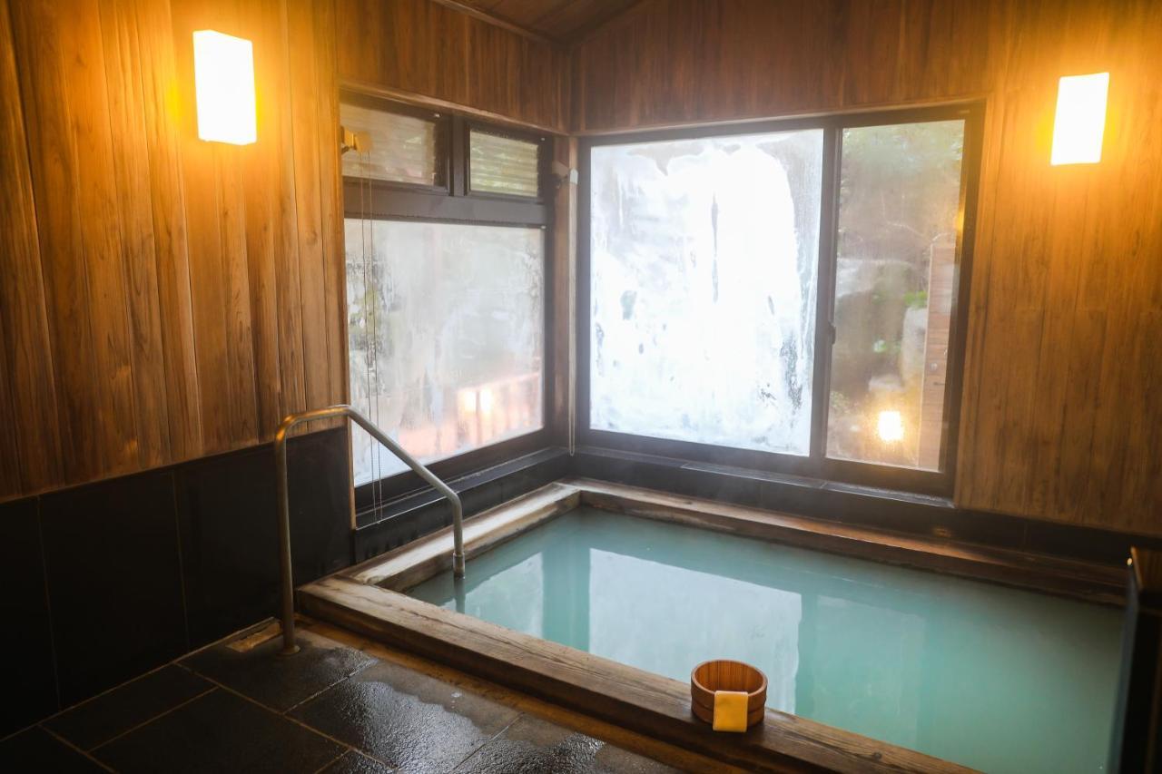 Ajisai Onsen Ryokan - Award Winning Private Open Air Onsen Hakone Bagian luar foto